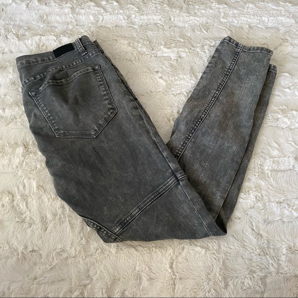 BDG Women's Gray Mid Rise Twig Ankle Jeans Size 28